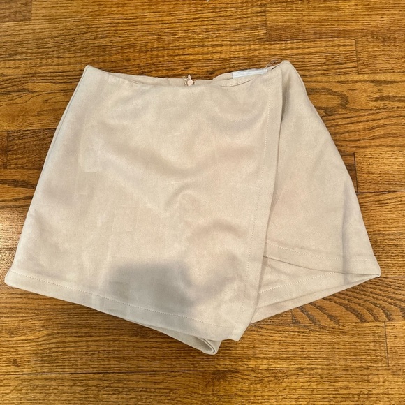 LESET Pants - Women's Cream Skort